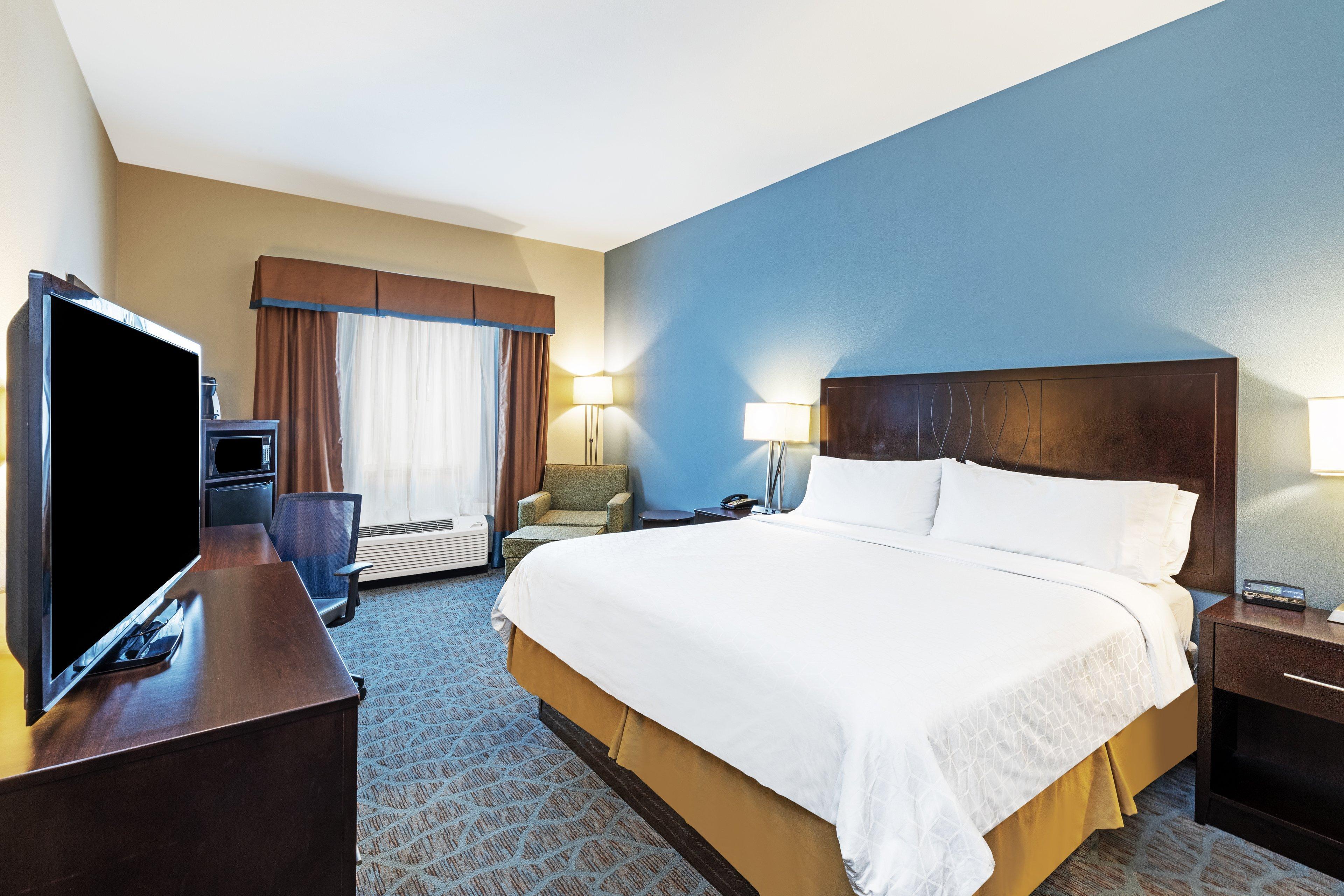 Holiday Inn Express Hotel & Suites Floresville By Ihg Exterior photo